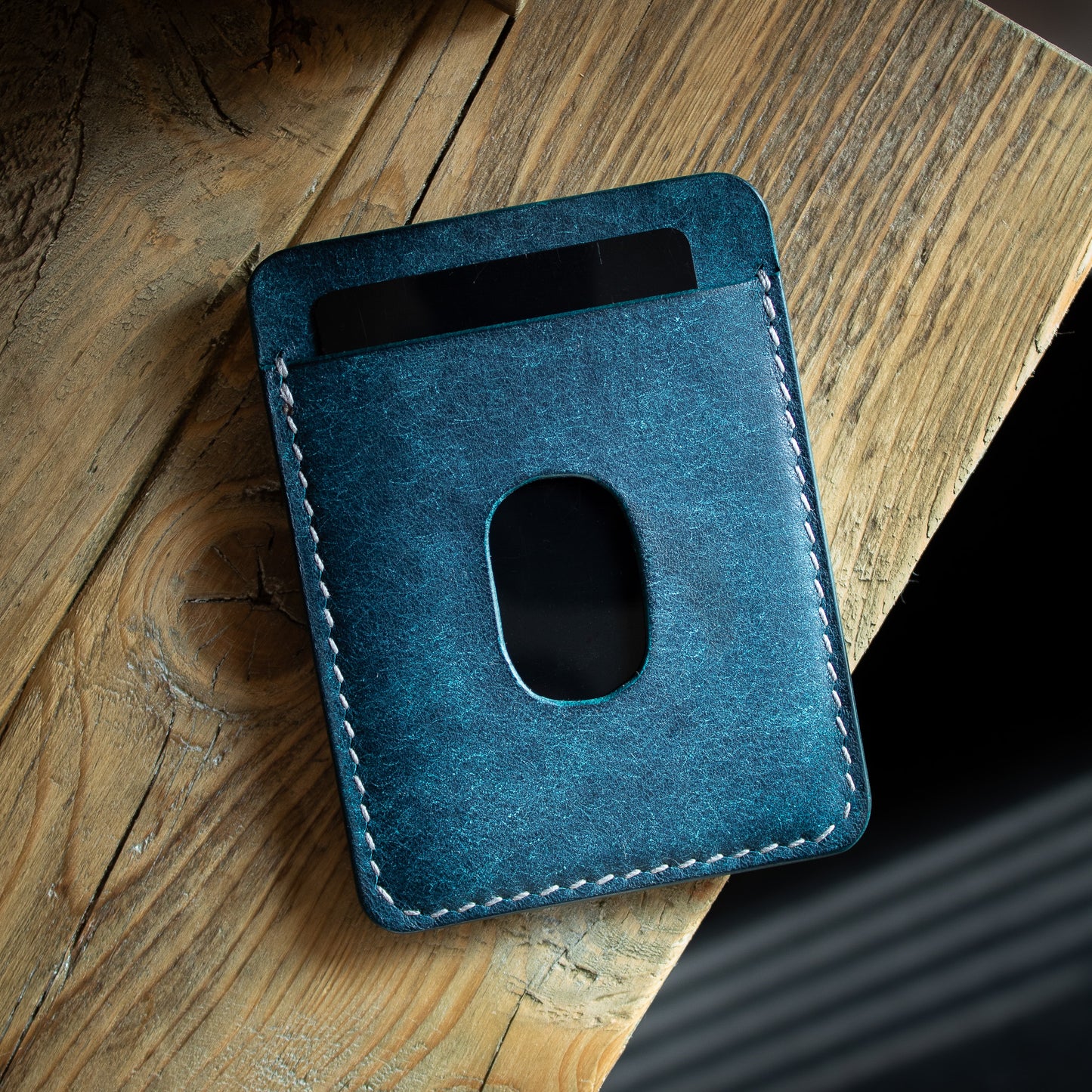 The Willow - Minimalist Slim Cardholder Wallet